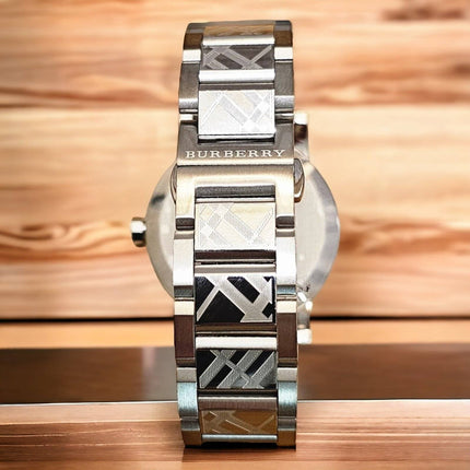 Burberry BU9037 Unisex 38mm The City