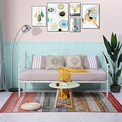 buybyroom Metal Day Bed Frame 90 x 190cm, Single Bed with Headboard and Slatted Frame Single Bed Sofa Bed Day Bed for Bedroom Living Room Guest Room, White