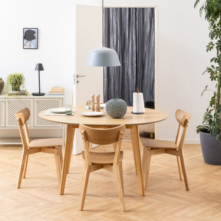 Roxby Round Dining Table in Oak 105x76cm Included 4 Roxby Dining Chairs in Oak