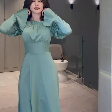 Bubble Collar Wooden Ear Waist Tight Solid Color Long Sleeve Dress