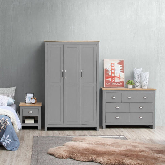 Lisbon 3 Piece Set (3 Door Wardrobe, 3+4 Chest, 1 Drw Bedside) Light Grey